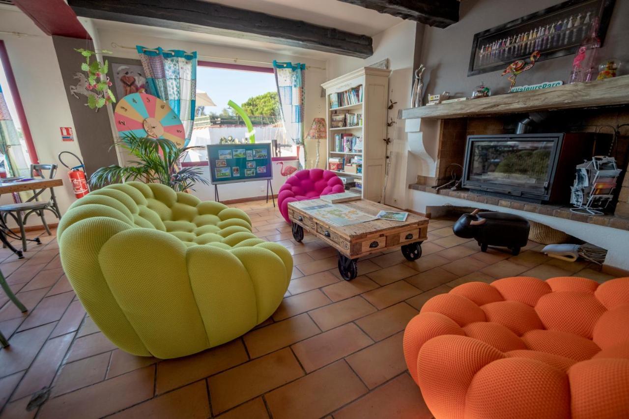 Hotel La Palunette Saintes-Maries-de-la-Mer Bagian luar foto